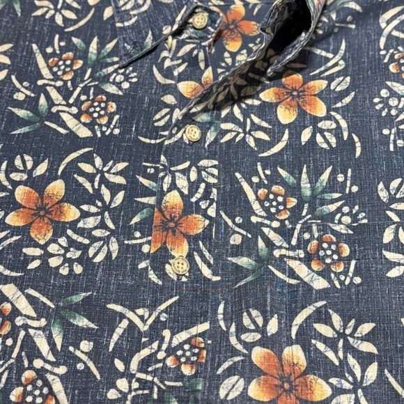 Reyn Spooner Hawaiian Men’s Shirt size M button down lot of 2 floral Honolulu - Picture 9 of 11